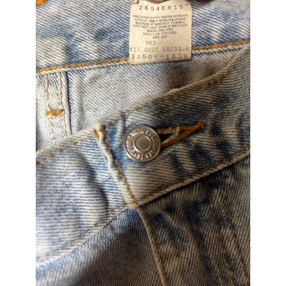 Levis 505 Regular Fit Vintage Denim Shorts Light‎ Wash Mens 38 distressed